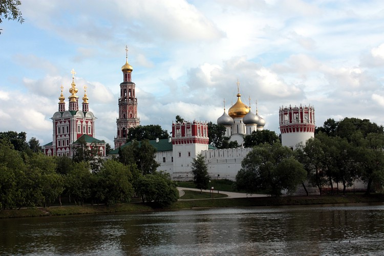 Новодевичий монастырь